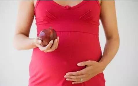 怀孕初期左侧小腹微痛想放屁,怀孕初期左侧小腹隐隐作疼有硬块