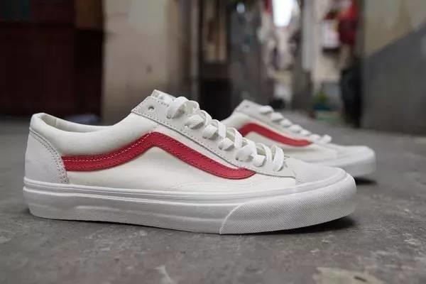 杨幂一口气买了十双的鞋,杨幂穿的薄荷绿运动鞋