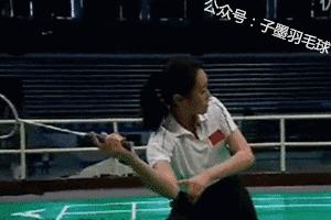 《从入门到熟练》第三十三节：羽毛球正手底线被动抽球的动作要点