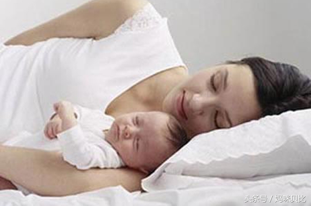 如何正确坐月子才不会落下月子病,了解坐月子的误区远离月子病