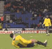 足球的搞笑瞬间偷球,足球的搞笑瞬间内马尔