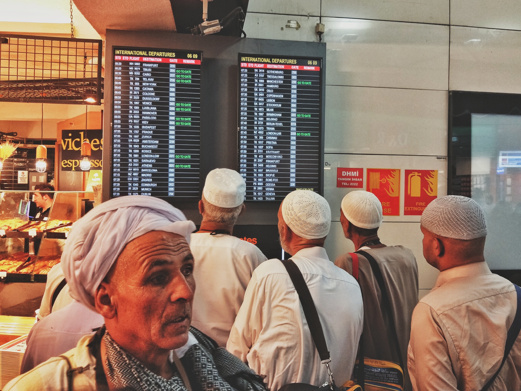 旅游如何让自己的气质更好,手机怎样拍出商品高级感视频