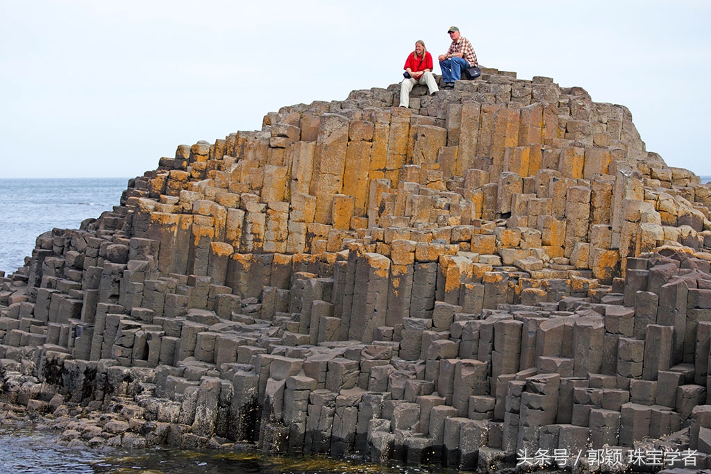 值得收藏的天然石头有哪些,这些五颜六色的石头竟然价值上亿