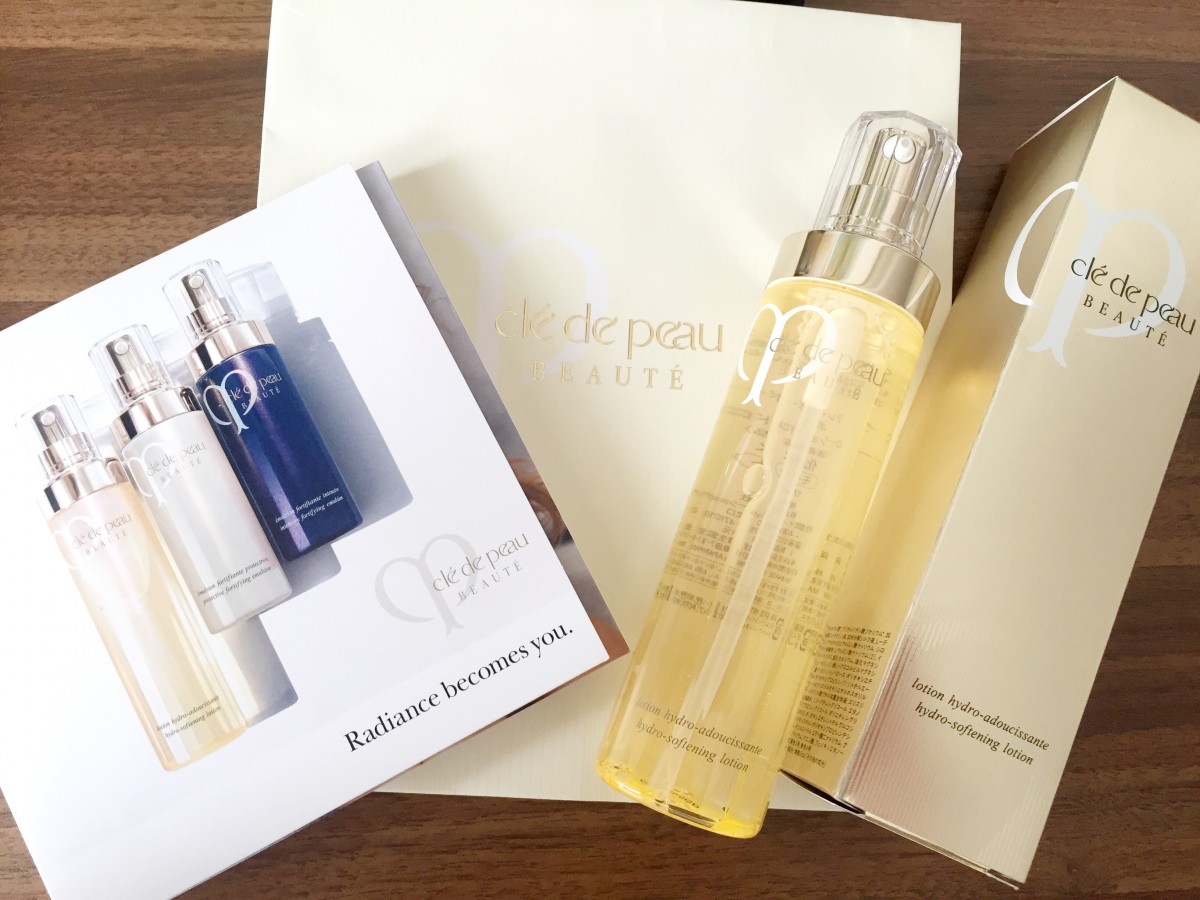 混干皮温和化妆水推荐,中性混干皮适合什么水乳谷雨