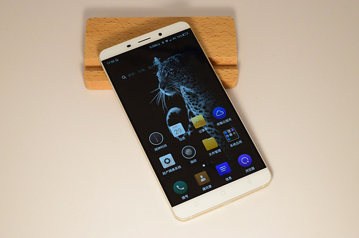 性价比手机小米5,小米5尊享版上市价格