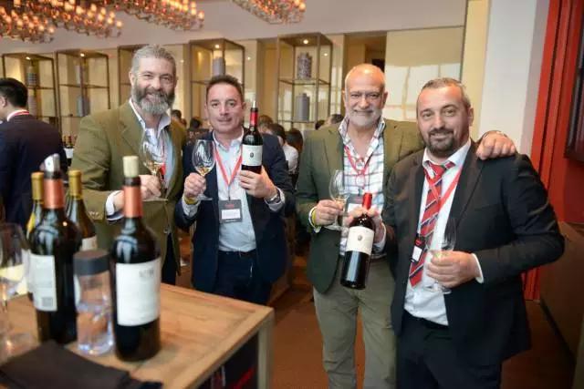 能参加法国贝丹德梭的顶级酒会真是没sei了！