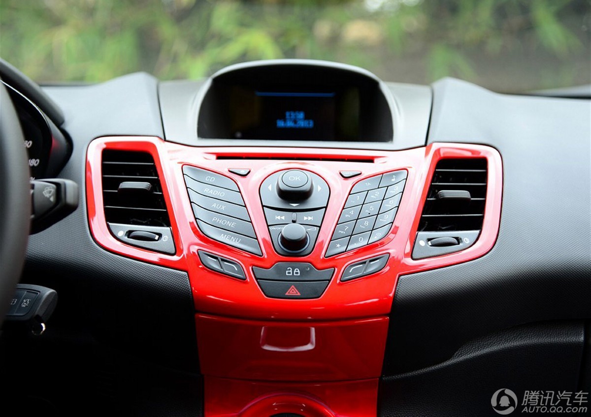 11款嘉年华两厢1.5手动,福特嘉年华1.5l两厢油耗