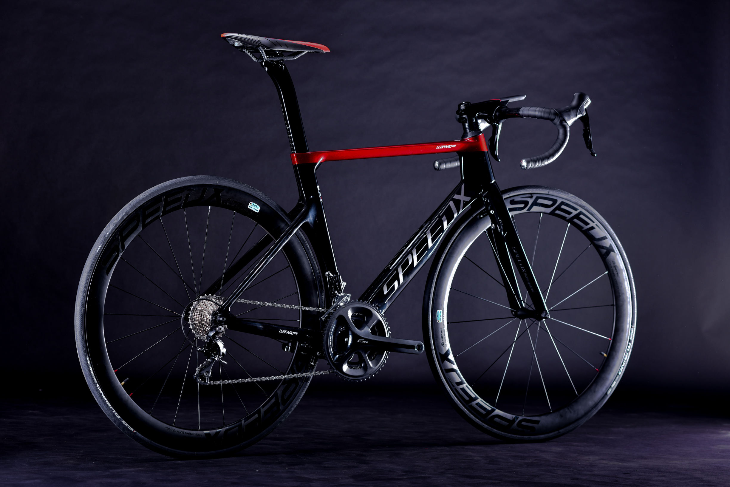 碳纤维自行车性价比最高的一款车,野兽自行车碳纤维