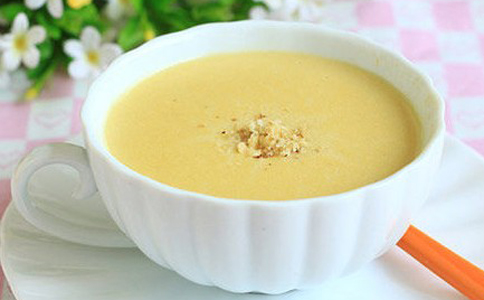 经期上火了吃什么降火喝什么茶,经期上火嘴唇起泡了吃什么降火