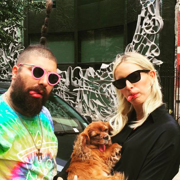 我没牙，我腿短，但我很红！