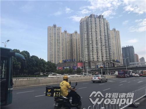 实探商圈现状,实体店探店现状