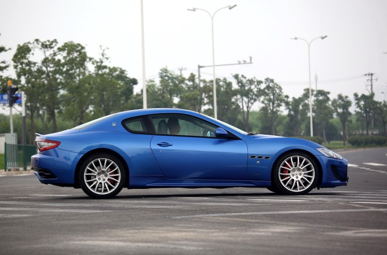 这款跑车超酷大气上档次,比奥迪r8漂亮的车