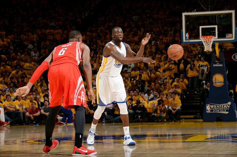 四人成锋线助攻王詹皇引领联盟新潮流控锋时代已来临！