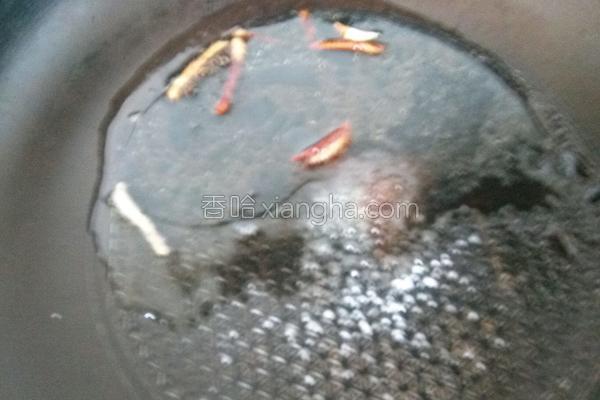 买来黄瓜吃不完自己怎样做酱黄瓜,第二天就能吃的酱黄瓜的腌制方法