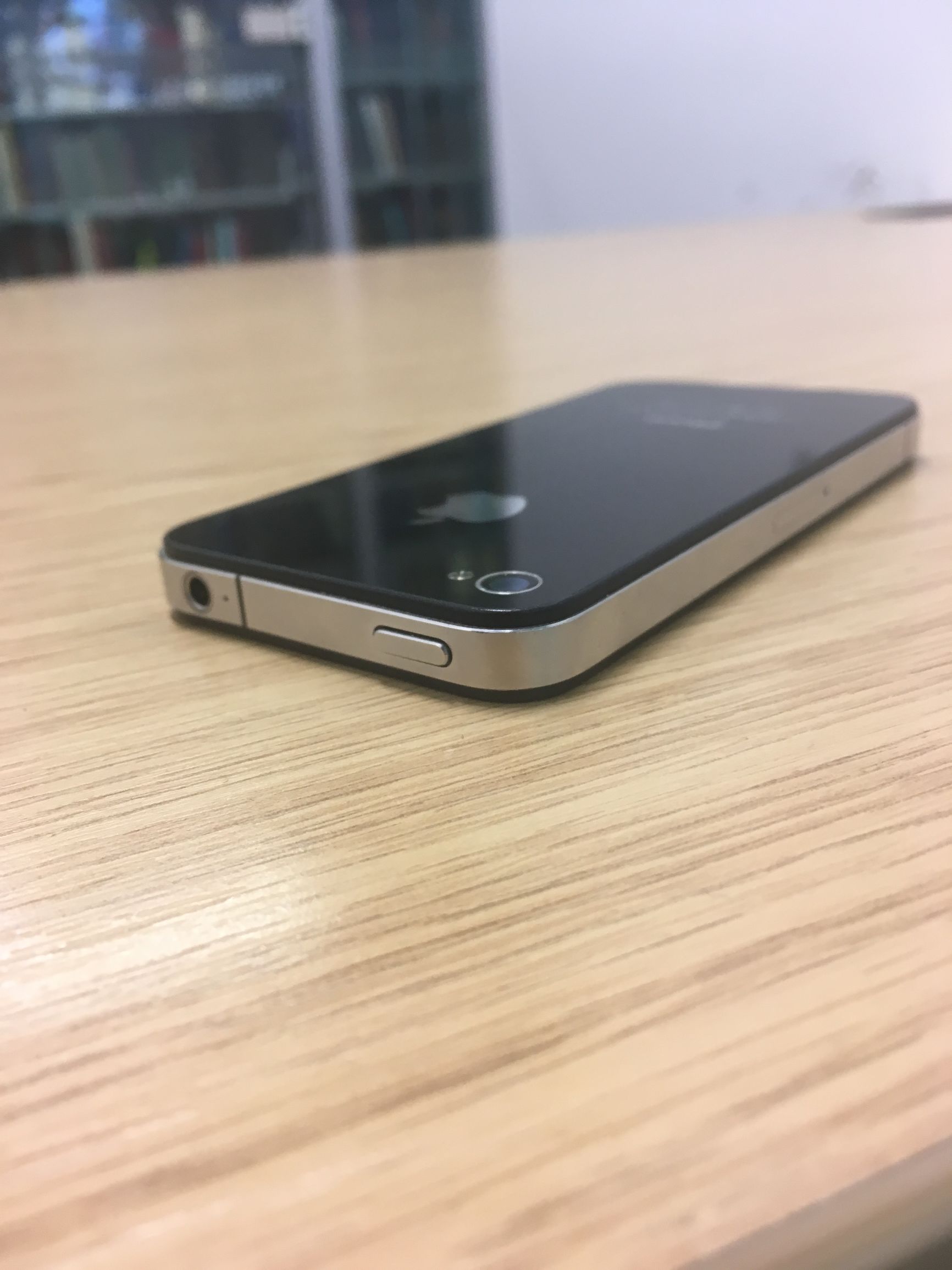 闲鱼上的iphone4,闲鱼iphonese4