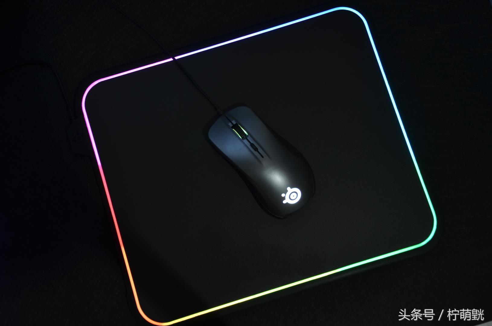 赛睿qck鼠标垫粗面,赛睿qckheavy鼠标垫是粗面吗