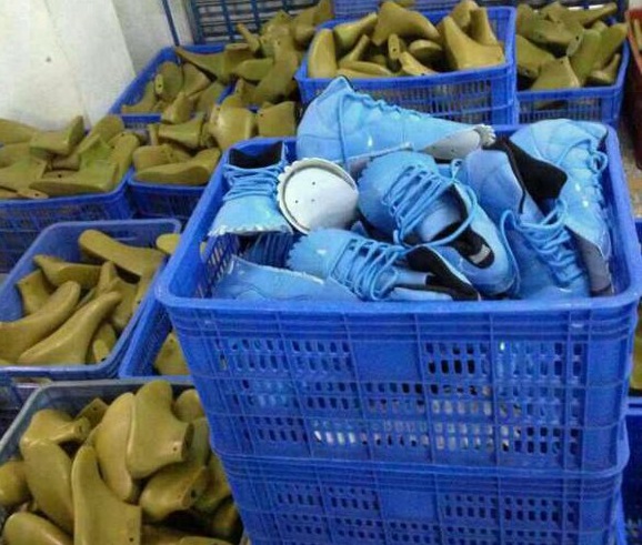 做仿鞋如果授权了可以做吗,高仿鞋还可以做吗