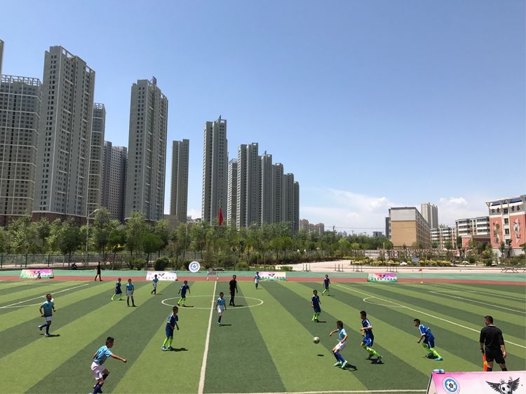 西宁小学足球比赛排名,西宁足球比赛小学生