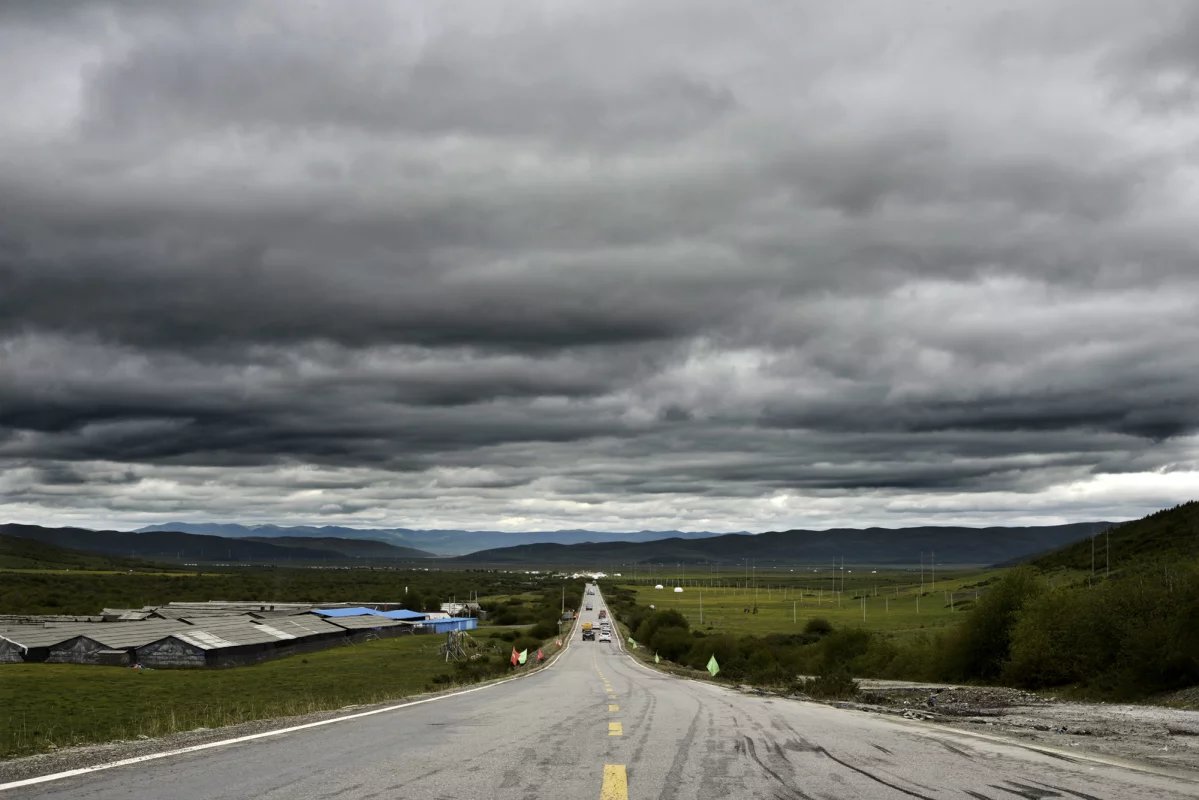 成都热天去哪里旅游最好,成都这么热的天气可以去哪里玩