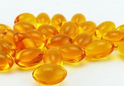 要求“阴凉处”保存的药品，能放在冰箱冷藏室里吗？