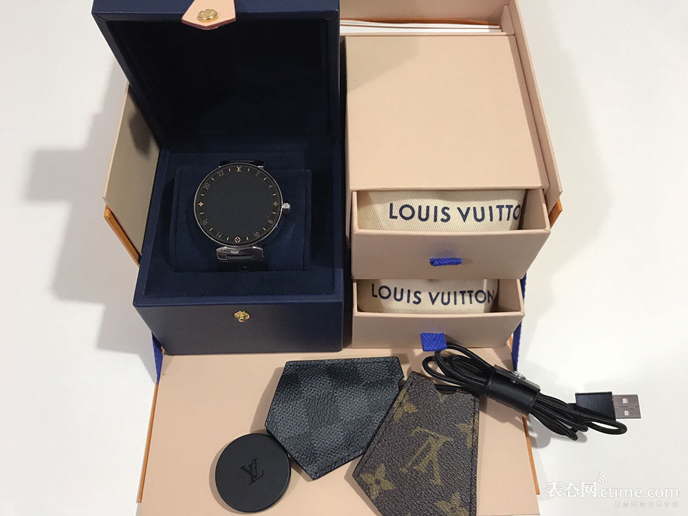 路易威登lv最新款,路易威登lv三问手表