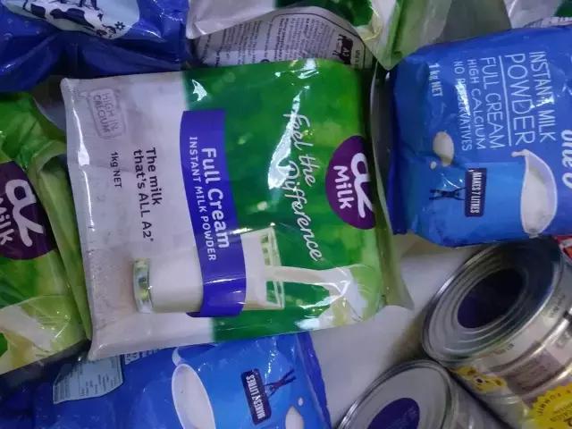 澳洲奶粉性价比高的初中生喝的,澳洲成人奶粉