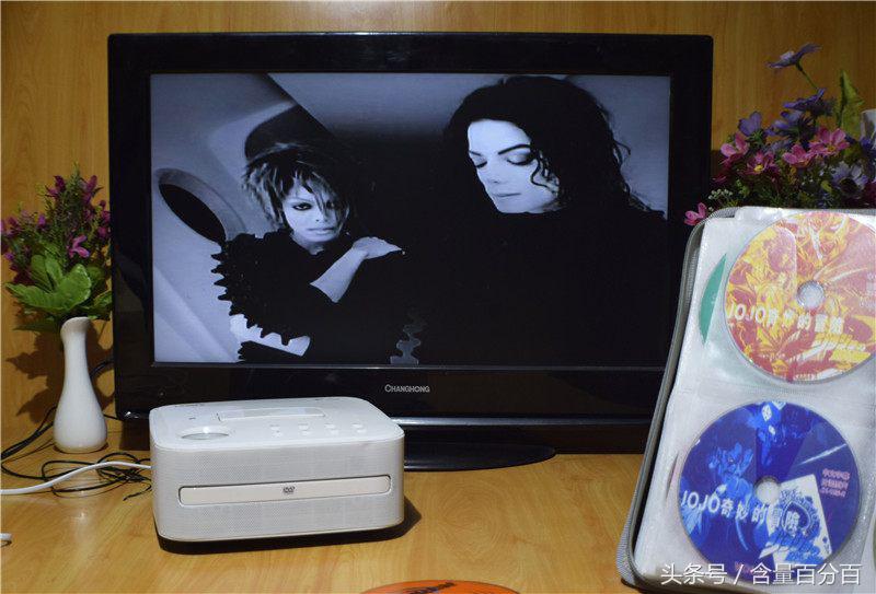 实用！新老功能结合的RSRDD515多功能苹果DVD迷你组合音响