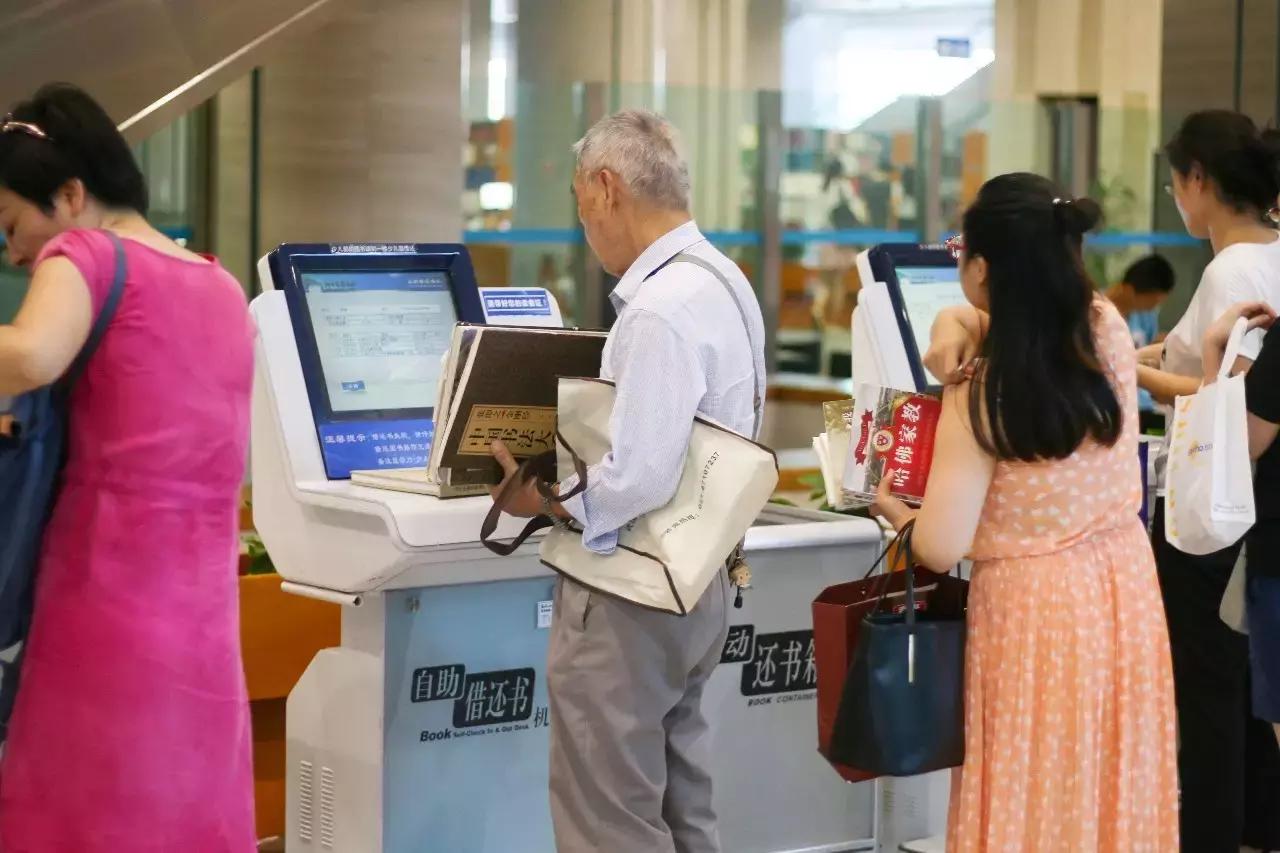 湖北省图书馆在哪里休息,省图书馆武汉怎么预约