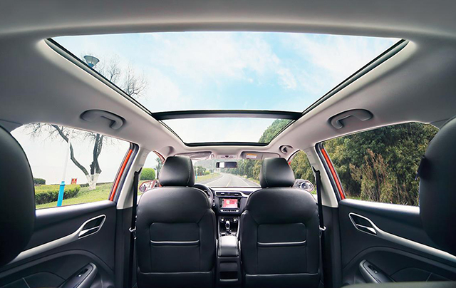 不到10万带360全景影像车,不到10w的最帅两厢车