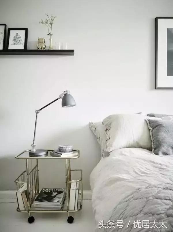 你的床屏该变变样子了，不要只会挂婚纱照了