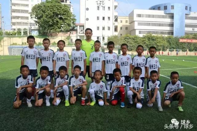 五华新球王足球人才工程发力,青少年足球发展基金会举办公益夏令营育新苗