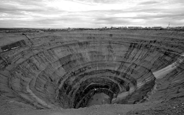 买了对戒却分手了,买了几万的婚戒怎么办