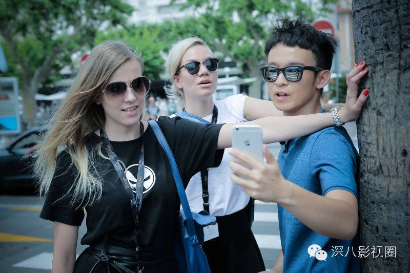 暗恋鹿晗的女生,鹿晗被女生暗恋