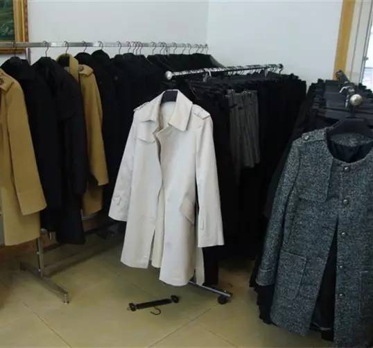 武汉改衣服便宜好看的店,武汉哪里有改衣服改得比较好的店