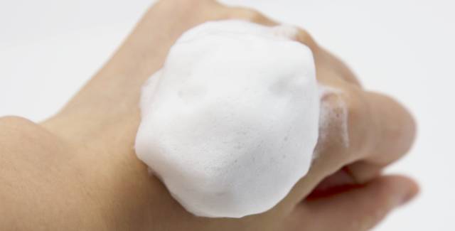 风特别大的洗面奶,很好用的洁面皂