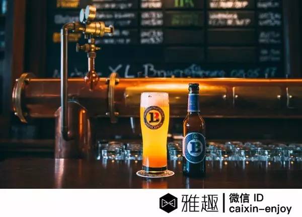 在凯宾斯基下面喝得起啤酒，不等于在上面开得起房｜雅趣