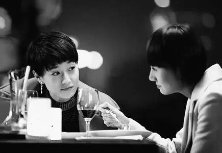 罗子君穿搭片段,唐晶罗子君衣品