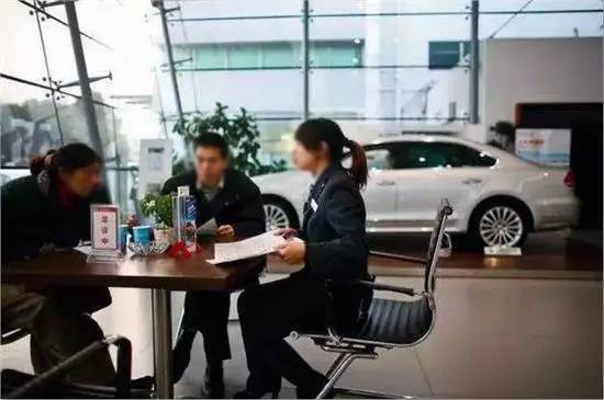 4s店卖车挣钱还是保养挣钱,4s店卖车是赚提成还是赚车价