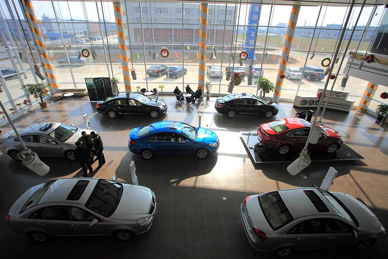 4s店卖车挣钱还是保养挣钱,4s店卖车是赚提成还是赚车价