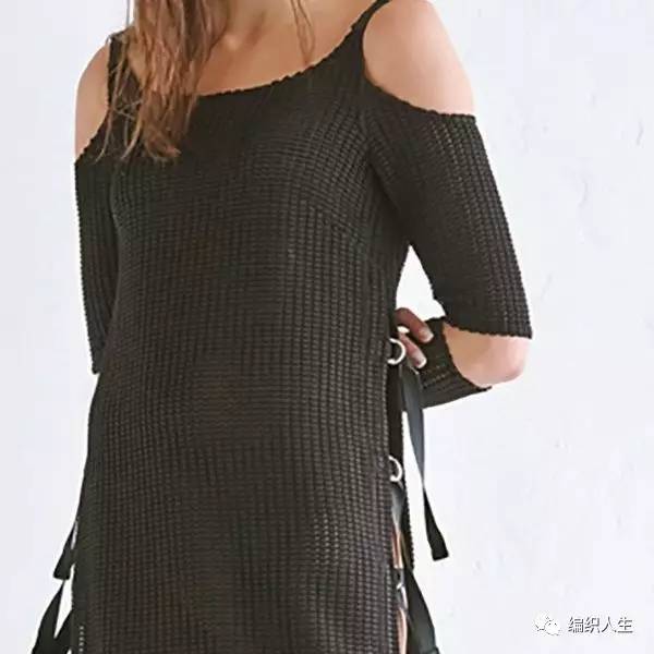 毛衣破洞风,毛衣今年最流行十款毛衣