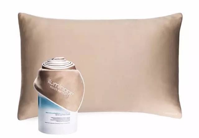 美肤记丨这样睡觉，胜过涂100瓶眼霜