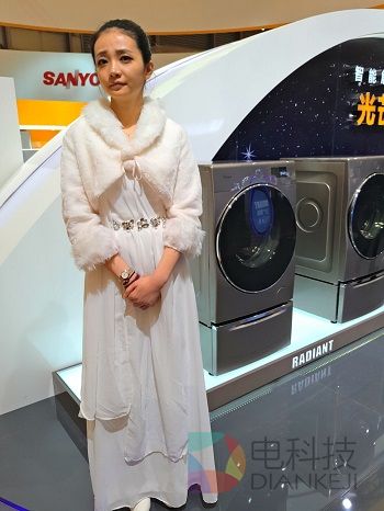 妹子多过车展所有AWE你想看的都在这里