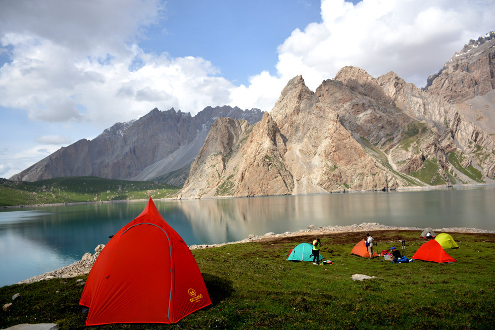 行者无疆-6月乌孙，漂洋过海为圣湖，翻山越岭因初心