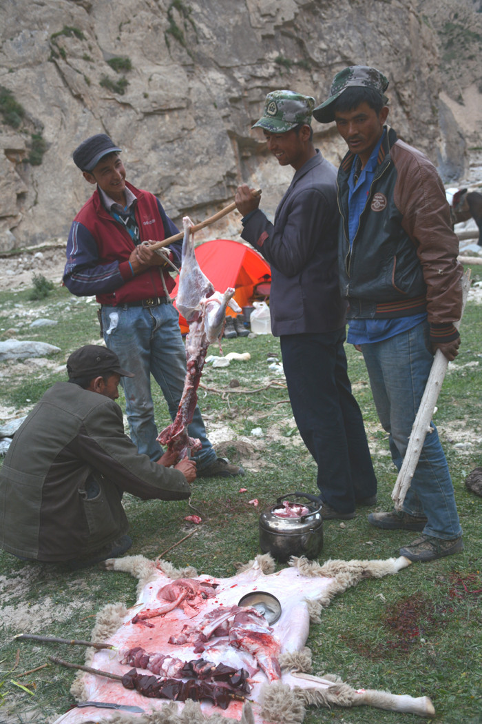 行者无疆-6月乌孙，漂洋过海为圣湖，翻山越岭因初心