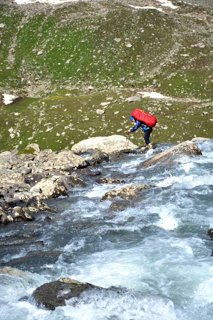 行者无疆-6月乌孙，漂洋过海为圣湖，翻山越岭因初心