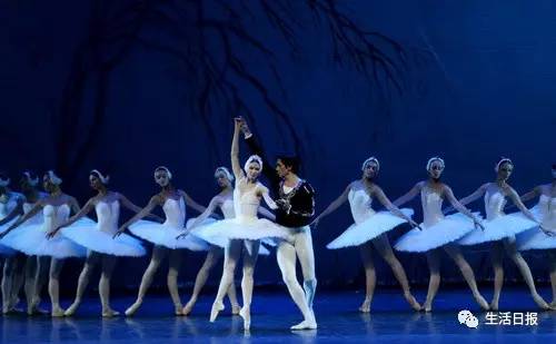 济南brt10公交车路线时间表,生活早报今日新闻