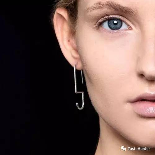 爱Jewelry｜投行韩妹跨界打造英国小众首饰