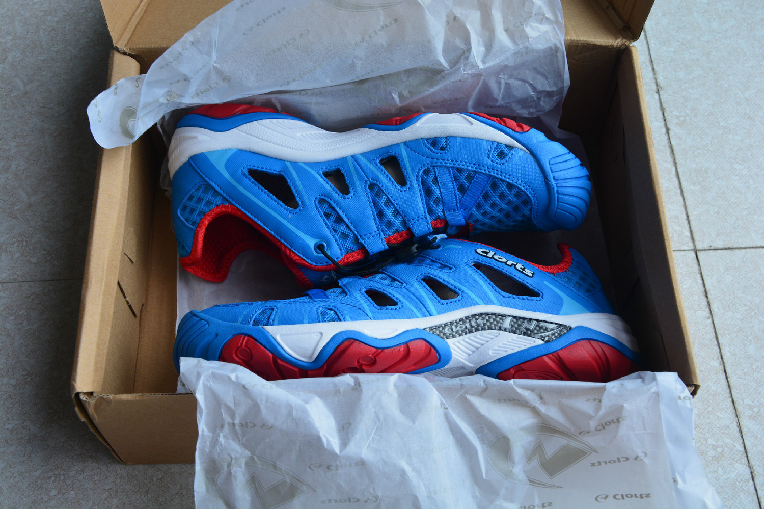 新款阿迪溯溪鞋测评,新款溯溪鞋涉水鞋