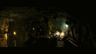 佳片|地下700米他们用69天战胜了死神33次