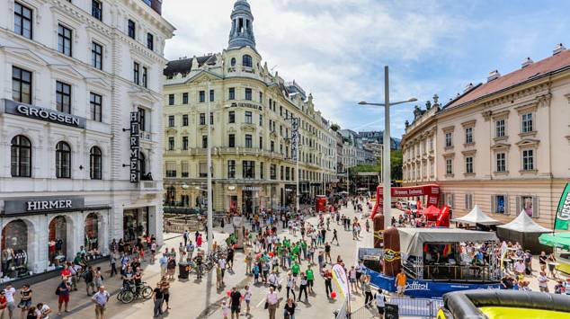 施华洛世奇在哪个国家买最便宜,星球购物店铺